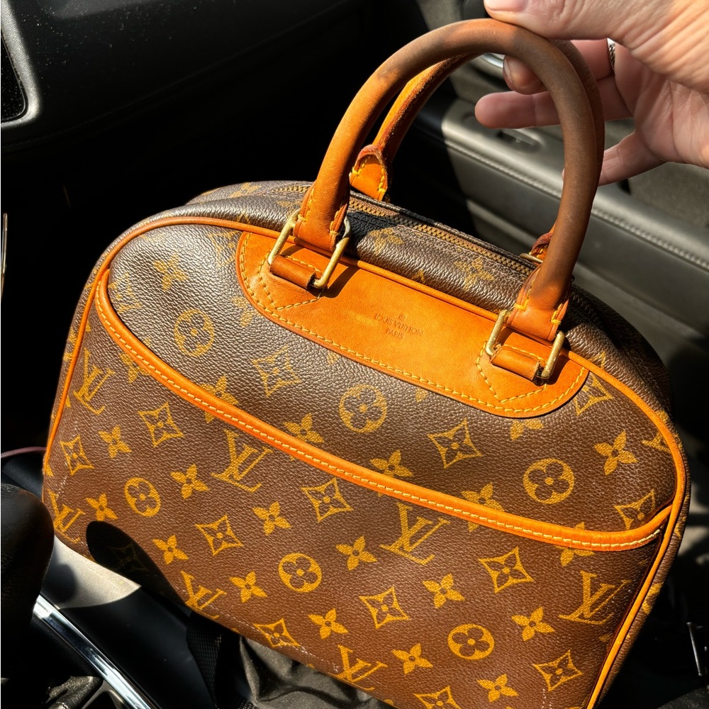 LV